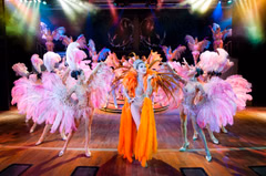 a8luqsni73mqhn0o6ekfzbwvrhc1_1469607104-simon-cabaret-show-1