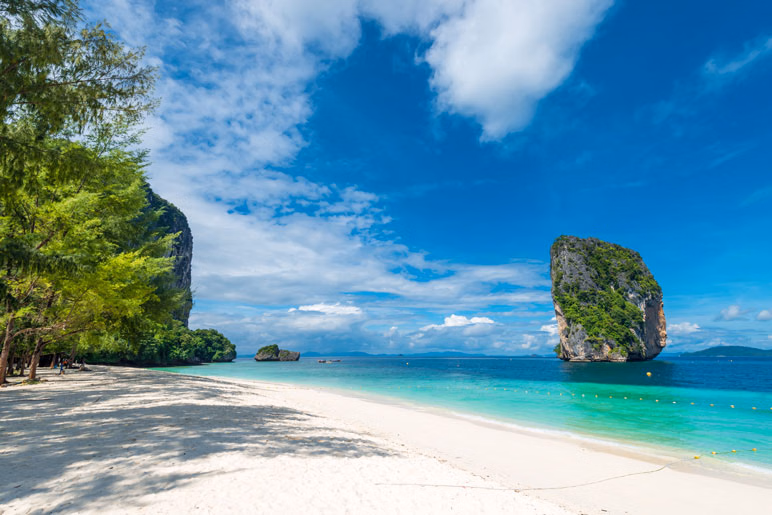 rqroi4tlr6e7v8n7y25x9gugta4s_Visit-Poda-island-on-Krabi-4-Islands-Tour-2